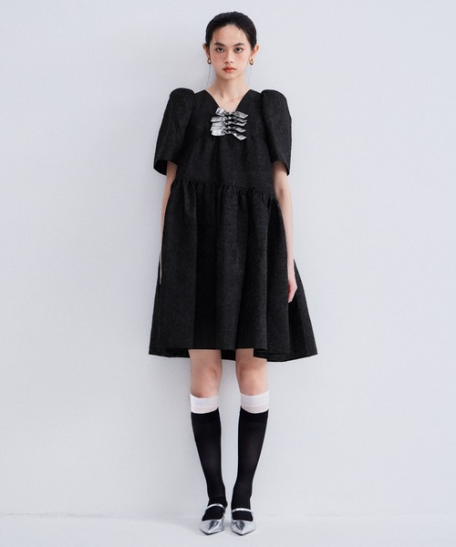 ANDRESD（アンドレスド）の「エッジリボンミニドレス / edge ribbon mini dress（ドレス・レディース・イエロー/オフホワイト/ブラウン/ライトグリーン/ブラック・M/S）」の13枚目の写真