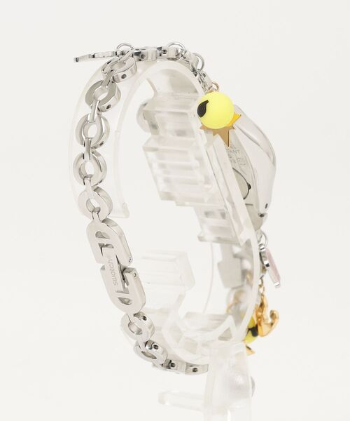 SWATCH(スウォッチ)の「THE CHARM OF MOM(アナログ腕時計・レディース・グレー・FREE)」の4枚目の写真