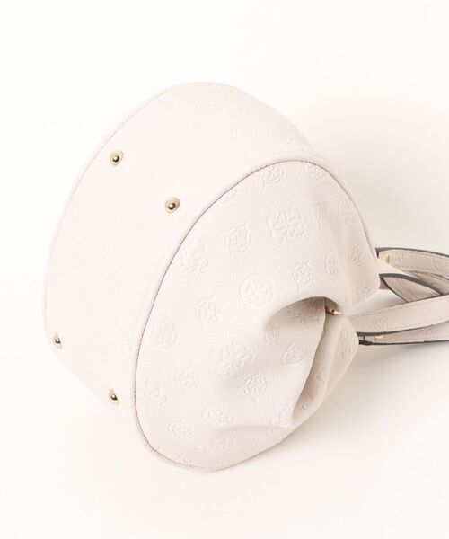 Guess(ゲス)の「【GUESS】ゲス ANISE TOP HANDLE POUCH ショルダーバッグ(ショルダーバッグ・レディース・ブラック/カーキ/ホワイト/ブラウン・FREE)」の7枚目の写真
