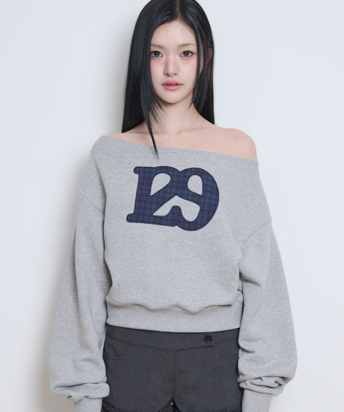 ILLIGO（イリゴ）の「129 ロゴパッチ ボートネック スウェット メランジ（スウェット・レディース・その他・MEDIUM/SMALL）」の3枚目の写真