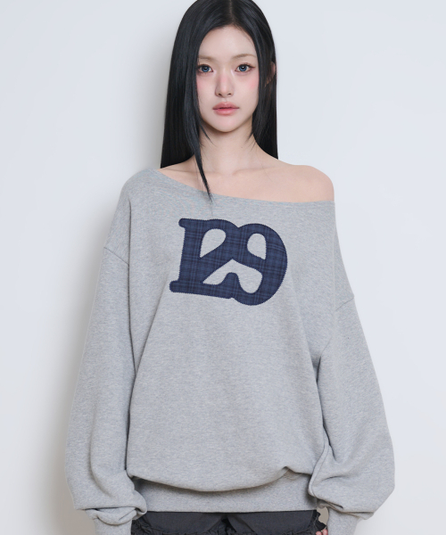 ILLIGO（イリゴ）の「129 ロゴパッチ ボートネック スウェット メランジ（スウェット・レディース・その他・MEDIUM/SMALL）」の4枚目の写真