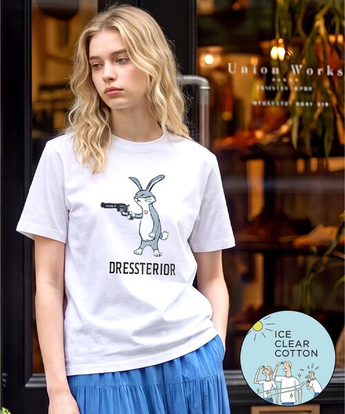 DRESSTERIOR(ドレステリア)の「【接触冷感/抗菌防臭/消臭】アイスクリアコットン ピストルラビットT(Tシャツ/カットソー・レディース・ホワイト/グリーン/ブラック・34/36/38)」の1枚目の写真
