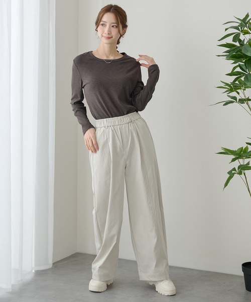 DAYRA(デイラ)の「ソリッドカラー ハイウエスト ワイド ギャザー パンツ(その他パンツ・レディース・ブラック/ネイビー/グレイッシュベージュ・XL/M)」の17枚目の写真