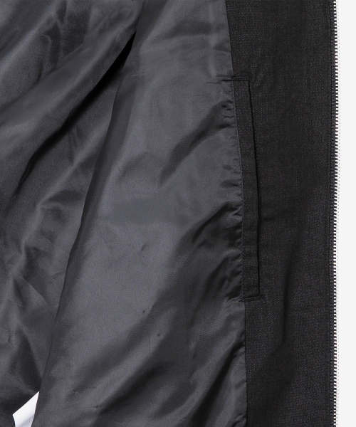 MINDBRIDGE（マインドブリッジ）の「[COUTURE]デニムライクジップアップ半ブルゾン（ブルゾン・メンズ・ブラック・95/100/105/110）」の8枚目の写真