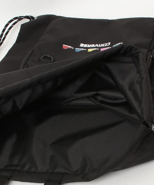 CONVERSE(コンバース)の「【CONVERSE/コンバース】SNEAKERS PRINT NAPSACK ナップサック(バックパック/リュック・レディース・ブラック/ホワイト・FREE)」の5枚目の写真