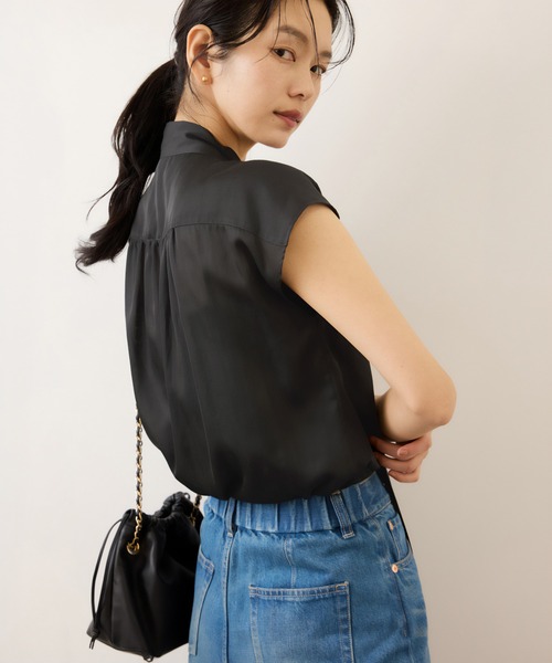 ROPE'（ロペ）の「サテンシルケットボウタイブラウス/イージーケア（シャツ/ブラウス・レディース・ブラック/ベージュ/ターコイズブルー・38）」の4枚目の写真