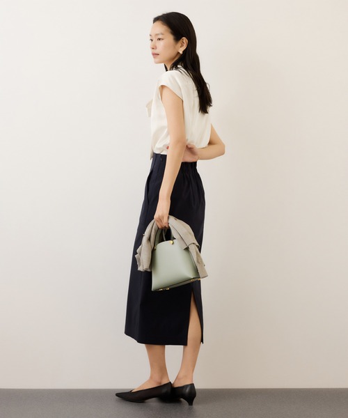 ROPE'（ロペ）の「サテンシルケットボウタイブラウス/イージーケア（シャツ/ブラウス・レディース・ブラック/ベージュ/ターコイズブルー・38）」の9枚目の写真