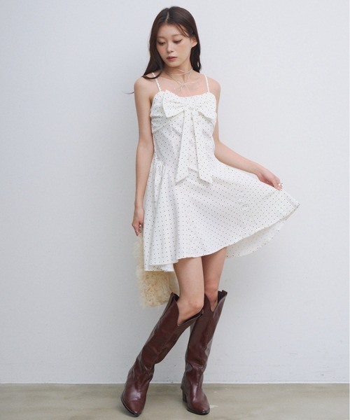 HEIREN(ヘイレーン)の「ビッグリボンキャミフレアワンピース(ワンピース・レディース・ブラック/ホワイト/レッド/ドット・FREE)」の12枚目の写真