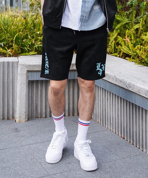 LUXE/R（ラグジュ）の「(RM)【LUXE/R GOLF】ポリエステル スウェード パンツ ハーフパンツ（その他パンツ・メンズ・ベージュ/エメラルド/ブラック・X-LARGE/LARGE）」の2枚目の写真