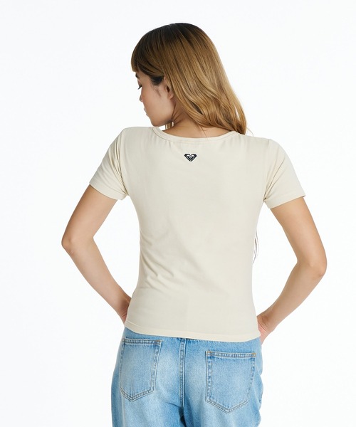 ROXY(ロキシー)の「ROXY IN BLOOM Tシャツ 【2026年夏モデル】/ロキシー半袖チビT(Tシャツ/カットソー・レディース・ホワイト/ネイビー/ベージュ・LARGE/MEDIUM/SMALL)」の6枚目の写真