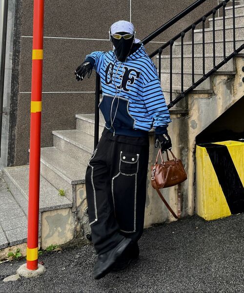 GARMENTS FAB（ガーメンツファブ）の「Big Patch Stripe Hoodie Zip Up (BLUE)（パーカー・レディース・その他・MEDIUM/LARGE）」の2枚目の写真