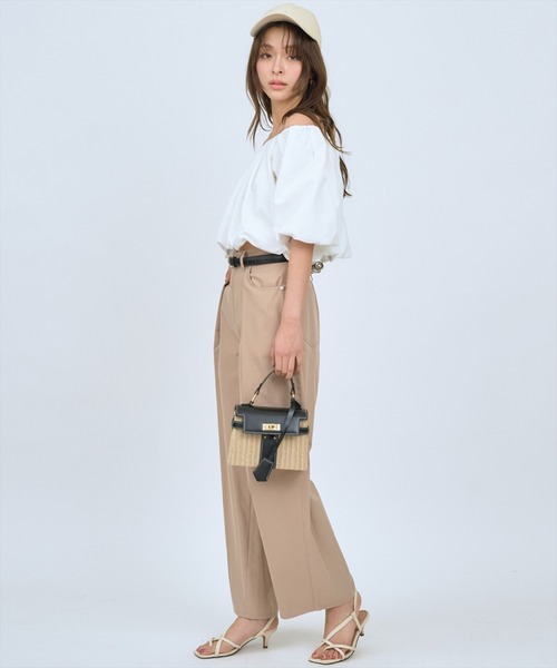 AND COUTURE(アンドクチュール)の「バレルパンツ(その他パンツ・レディース・ベージュ/チャコールグレー・MEDIUM/SMALL)」の15枚目の写真