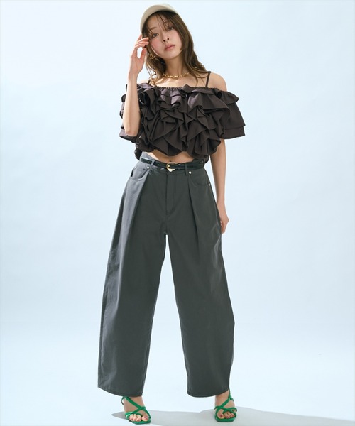 AND COUTURE(アンドクチュール)の「バレルパンツ(その他パンツ・レディース・ベージュ/チャコールグレー・MEDIUM/SMALL)」の8枚目の写真