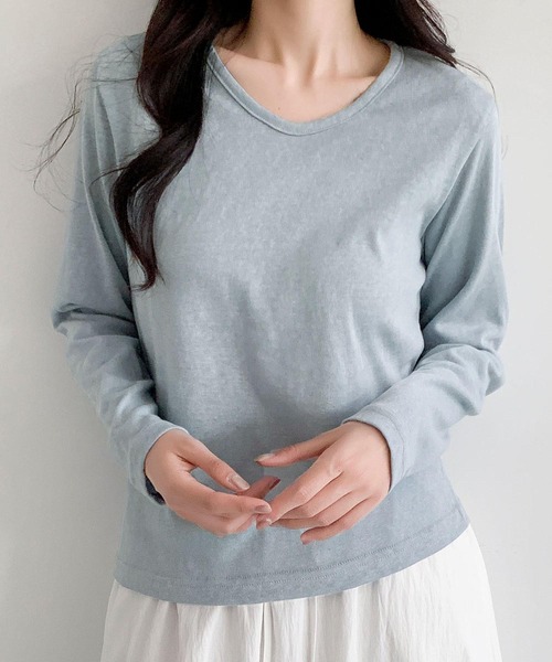 LOWO(ロワ)の「コットン混クルーネック長袖カットソー(Tシャツ/カットソー・レディース・ホワイト/ベージュ/ブルー/グレー・L/M)」の4枚目の写真