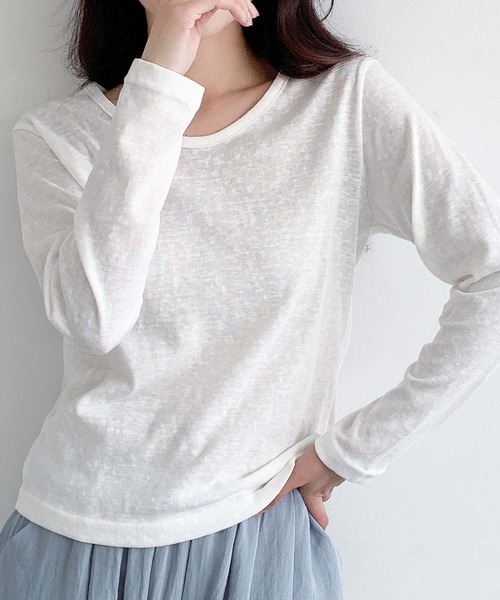 LOWO(ロワ)の「コットン混クルーネック長袖カットソー(Tシャツ/カットソー・レディース・ホワイト/ベージュ/ブルー/グレー・L/M)」の20枚目の写真