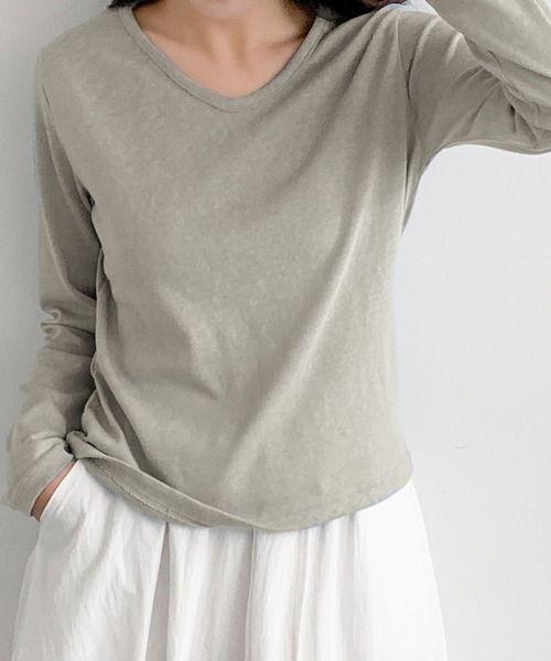 LOWO(ロワ)の「コットン混クルーネック長袖カットソー(Tシャツ/カットソー・レディース・ホワイト/ベージュ/ブルー/グレー・L/M)」の8枚目の写真