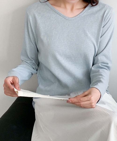LOWO(ロワ)の「コットン混クルーネック長袖カットソー(Tシャツ/カットソー・レディース・ホワイト/ベージュ/ブルー/グレー・L/M)」の14枚目の写真