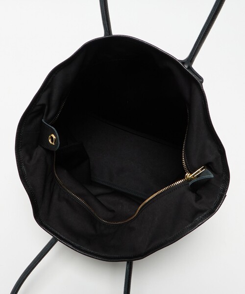 YOUNG&OLSEN The DRYGOODS STORE(ヤングアンドオルセン)の「【別注】<YOUNG&OLSEN The DRYGOODS STORE>GLR ミリクロス トートバッグ(トートバッグ・メンズ・オリーブ/ブラック・FREE)」の8枚目の写真