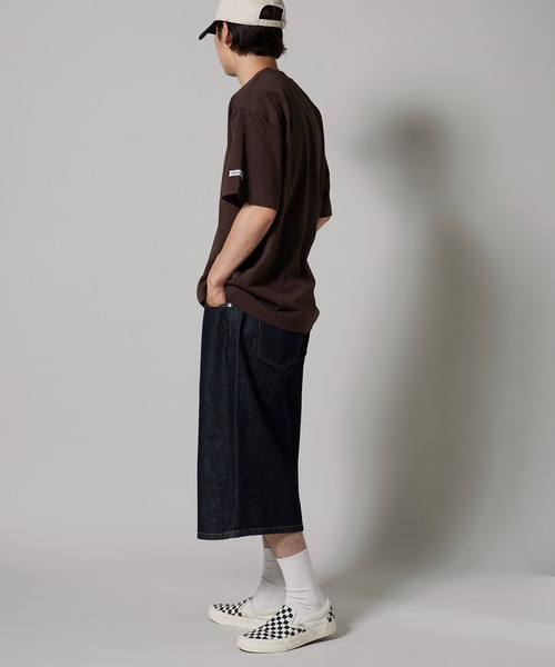 OK YESTERDAY（オッケーイエスタデイ）の「OK YESTERDAY / オーケー イエスタデイ ワイドデニムショーツ 秋 秋服 2026年秋冬（デニムパンツ・メンズ・ブルー・L/M）」の12枚目の写真