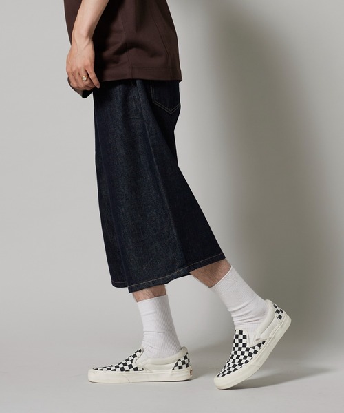 OK YESTERDAY（オッケーイエスタデイ）の「OK YESTERDAY / オーケー イエスタデイ ワイドデニムショーツ 秋 秋服 2026年秋冬（デニムパンツ・メンズ・ブルー・L/M）」の6枚目の写真