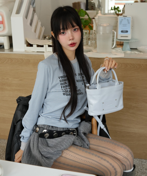 RAIMENT（レイメント）の「Stud Patch Macaroon Bag_Sky Blue（トートバッグ・レディース・その他・FREE）」の5枚目の写真