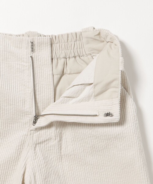 BEAMS HEART(ビームスハート)の「コーデュロイ ドロップループ ワイドパンツ(その他パンツ・レディース・チャコールグレー/ネイビー・SMALL/MEDIUM)」の9枚目の写真