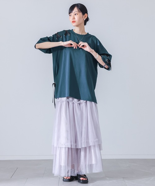 kOhAKU(コハク)の「【接触冷感】配色ハトメリボンカットソー(Tシャツ/カットソー・レディース・ブルー/ブラック・FREE)」の5枚目の写真