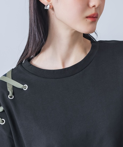 kOhAKU(コハク)の「【接触冷感】配色ハトメリボンカットソー(Tシャツ/カットソー・レディース・ブルー/ブラック・FREE)」の17枚目の写真