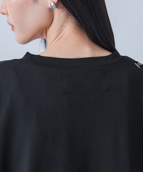 kOhAKU(コハク)の「【接触冷感】配色ハトメリボンカットソー(Tシャツ/カットソー・レディース・ブルー/ブラック・FREE)」の18枚目の写真