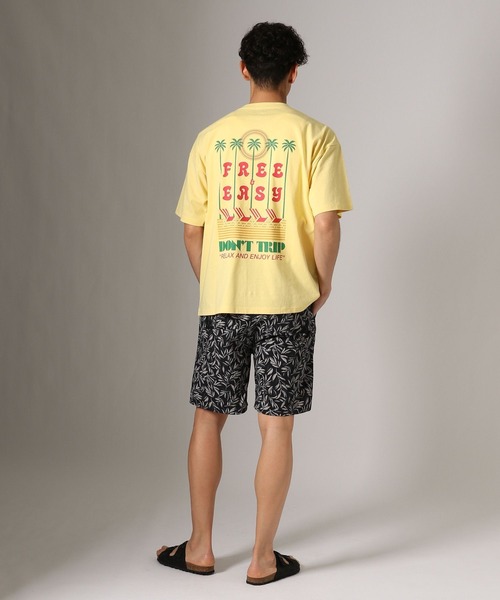 Free&Easy(フリーアンドイージー)の「【Free&Easy(フリーアンドイージー)】別注プリントTシャツ/W(ユニセックス)(Tシャツ/カットソー・レディース・イエロー/ピンク/オフホワイト・LARGE/MEDIUM)」の4枚目の写真