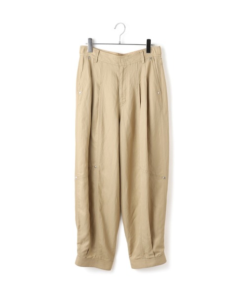 ADAM ET ROPE'(アダムエロペ)の「アジャストヘムクロップドパンツ(その他パンツ・レディース・ベージュ/ブラック・36/38)」の6枚目の写真