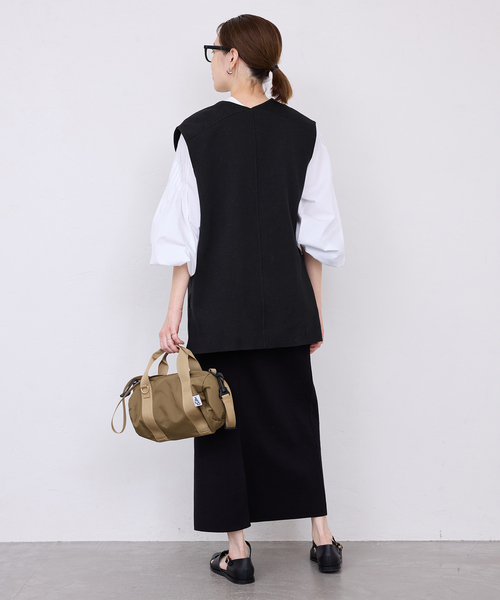 SLOBE IENA(スローブイエナ)の「《WEB限定/追加2》ダブルフェイスコットンニットベスト(ベスト・レディース・チャコールグレー/ブラック・FREE)」の7枚目の写真