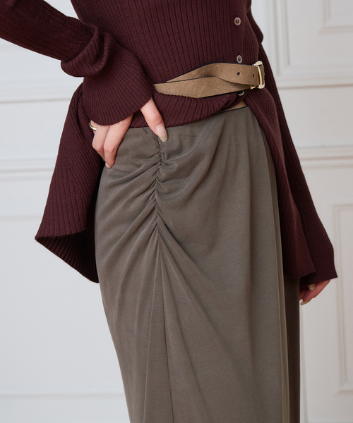IENA LA BOUCLE(イエナラブークル)の「IENA LA BOUCLE フィブリルカットスカート(スカート・レディース・ウッド/ブラック・36/38)」の22枚目の写真