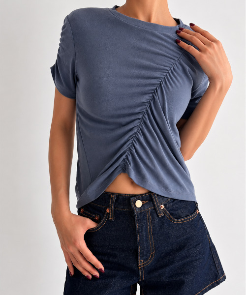 VIVID LADY(ビビッドレディー)の「アシンメトリーフリルTシャツxタンクトップ アンサンブルセット(アンサンブル・レディース・ホワイト/チャコールグレー/カーキ/ブラック・FREE)」の9枚目の写真