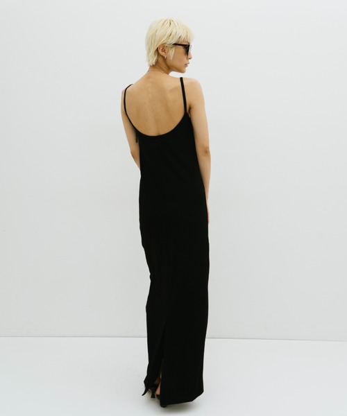HANNE(アン)の「カップインバックオープンキャミワンピース(ワンピース・レディース・ブラック/ネイビー・S/M)」の1枚目の写真