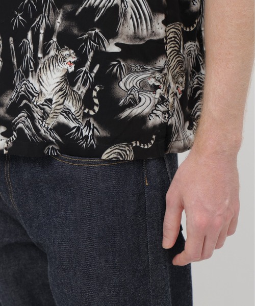 AVIREX(アヴィレックス)の「ALOHA SHIRT”TIGER & BAMBOO" / アロハシャツ タイガー バンブー / AVIREX / アヴィレックス(シャツ/ブラウス・メンズ・オフホワイト/ブラック・MEDIUM/XX-LARGE/X-LARGE/LARGE)」の10枚目の写真