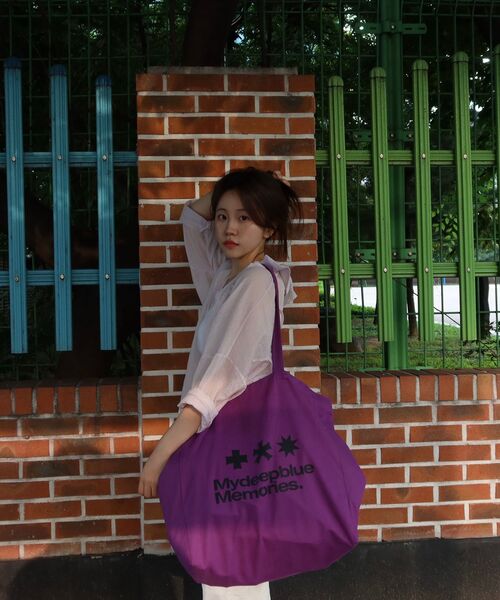 mydeepbluememories(マイディープブルーメモリーズ)の「MM LOGO ECO BAG_Purple(エコバッグ/サブバッグ・レディース・パープル・FREE)」の7枚目の写真