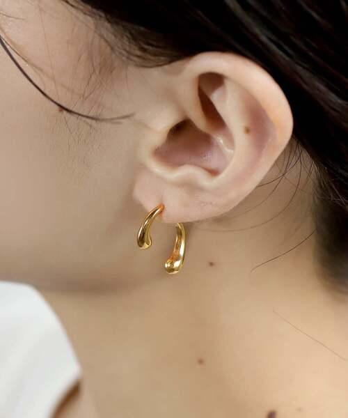 ANEMONE(アネモネ)の「【ステンレス】ドロップラインバックキャッチピアス(ピアス(両耳用)・レディース・ゴールド/シルバー・FREE)」の5枚目の写真