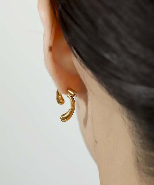 ANEMONE(アネモネ)の「【ステンレス】ドロップラインバックキャッチピアス(ピアス(両耳用)・レディース・ゴールド/シルバー・FREE)」の7枚目の写真