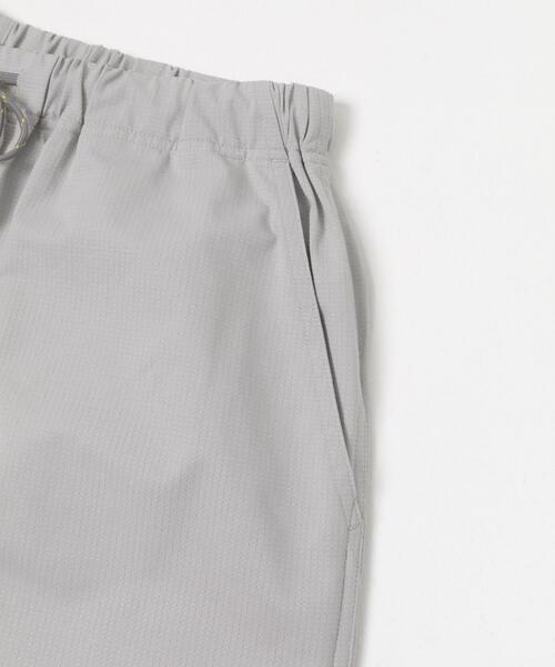 URBAN RESEARCH Sonny Label(アーバンリサーチサニーレーベル)の「ドットメッシュイージーショートパンツ(その他パンツ・メンズ・ブラック/ブルー系その他/ライトグレー・LARGE/MEDIUM)」の21枚目の写真