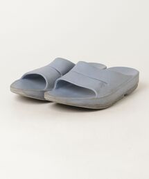 OOFOS(ウーフォス)の「サンダル(サンダル)」