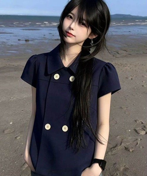 AsheKsha(アシクシャ)の「ネイビー ダブルブレストのドールカラーショート半袖トップス(シャツ/ブラウス・レディース・ネイビー・M)」の14枚目の写真