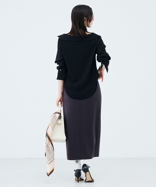 NOLLEY’S Sophi（ノーリーズソフィ）の「ウォッシャブルロールカラージョーゼットブラウス（シャツ/ブラウス・レディース・オフホワイト/サックスブルー/ブラック・36/38）」の5枚目の写真