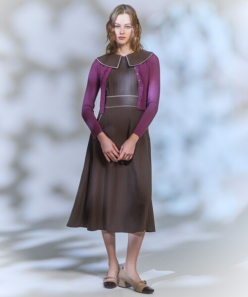TOCCA(トッカ)の「TUCK FRILL KNIT カーディガン(カーディガン/ボレロ・レディース・ブラック系・SMALL/MEDIUM)」の3枚目の写真