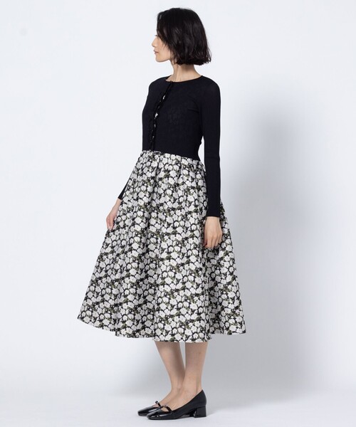 TOCCA(トッカ)の「TUCK FRILL KNIT カーディガン(カーディガン/ボレロ・レディース・ブラック系・SMALL/MEDIUM)」の6枚目の写真