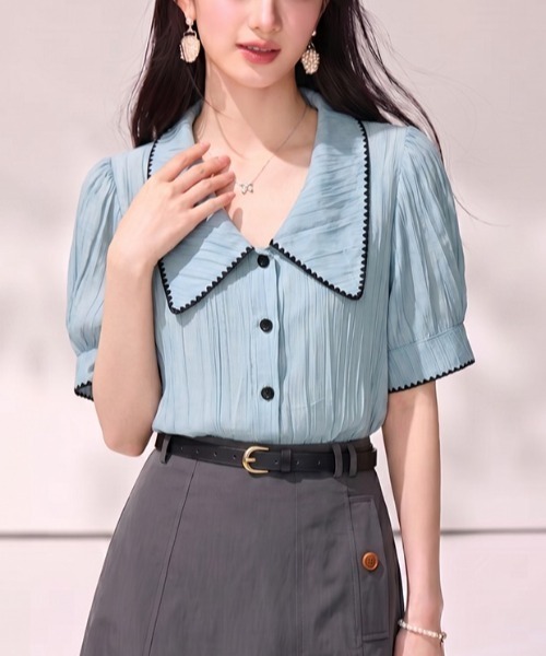 LUCPY（ラクピー）の「ビッグカラーパフスリーブブラウス（シャツ/ブラウス・レディース・ホワイト/ブルー・X-LARGE/LARGE/MEDIUM/SMALL）」の3枚目の写真