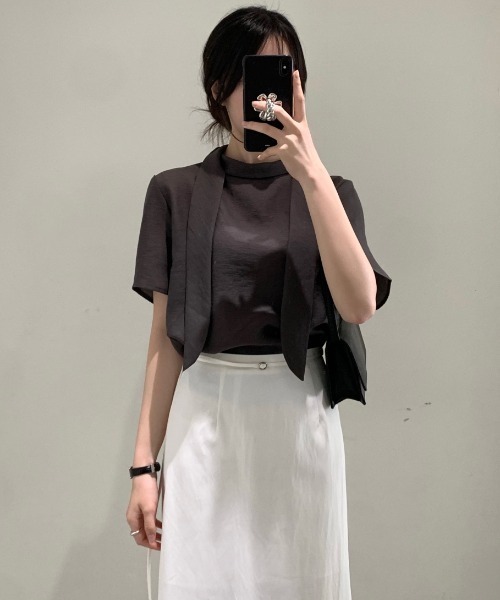Aelina(エリナ)の「エレガントブラウス(シャツ/ブラウス・レディース・ブルー/チャコールグレー/ホワイト・FREE)」の22枚目の写真