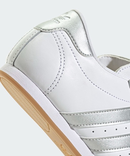 adidas（アディダス）の「テコンドー シューレース / Taekwondo Lace / アディダスオリジナルス adidas Originals（スニーカー・レディース・ホワイト×シルバー・22.0cm/22.5cm/23.0cm/23.5cm/24.0cm/24.5cm/25.0cm/25.5cm/26.0cm/26.5cm/27.0cm/27.5cm/28.0cm/28.5cm/29.0cm）」の7枚目の写真