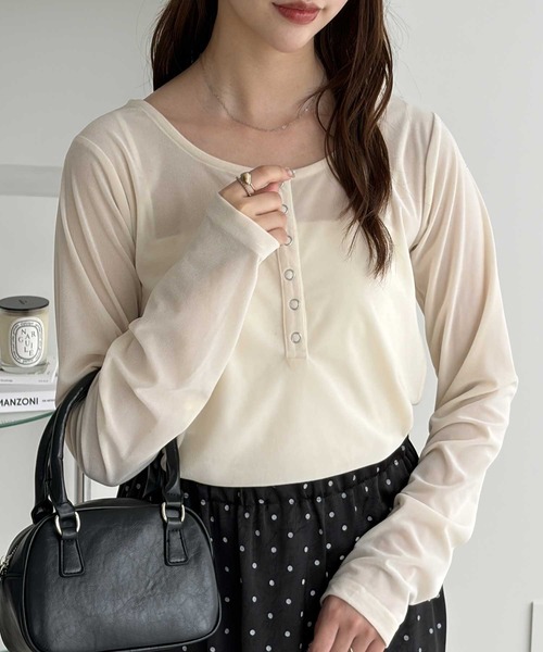 GeeRA（ジーラ）の「前後2WAYヘンリーネックシアーベロアロングTシャツ（Tシャツ/カットソー・レディース・アイボリー/チャコールグレー/ブラウン/ブラック・X-LARGE/LARGE/MEDIUM）」の5枚目の写真