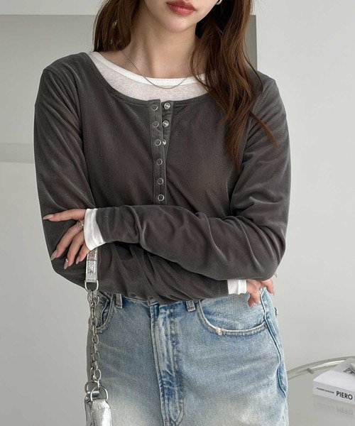 GeeRA（ジーラ）の「前後2WAYヘンリーネックシアーベロアロングTシャツ（Tシャツ/カットソー・レディース・アイボリー/チャコールグレー/ブラウン/ブラック・X-LARGE/LARGE/MEDIUM）」の17枚目の写真